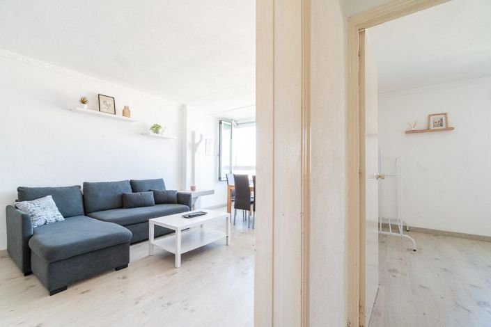 Image No.20-2 Bed Apartment for sale