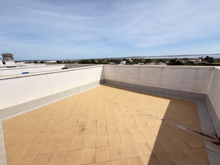 Image No.22-2 Bed Apartment for sale