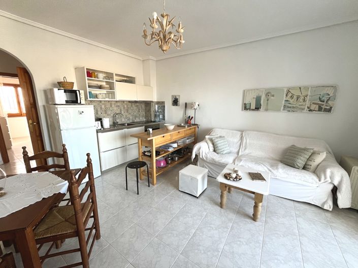 Image No.4-2 Bed Apartment for sale