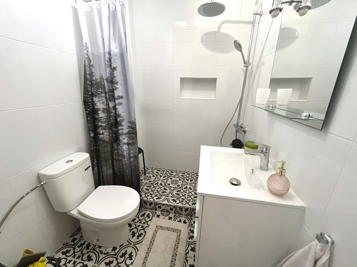 Image No.9-2 Bed Apartment for sale