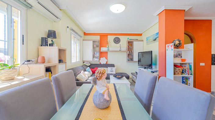 Image No.17-Jumelé de 2 chambres à vendre à Punta Prima