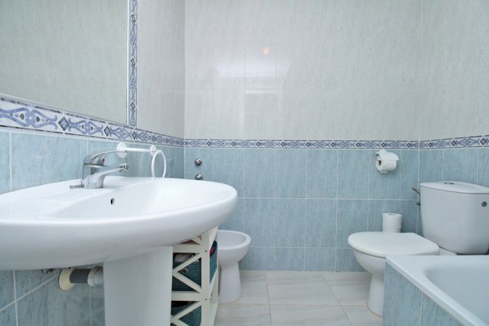 Image No.16-1 Bed Bungalow for sale