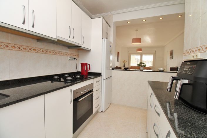 Image No.12-2 Bed Bungalow for sale