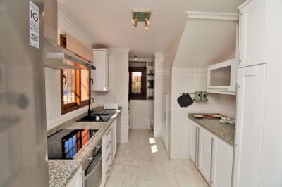 o1jjrgetm810dq1a9j1gh81ddt1q4r32