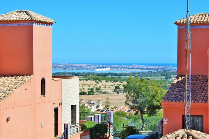 Image No.26-3 Bed Villa for sale