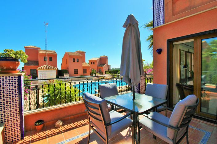 Image No.3-3 Bed Villa for sale