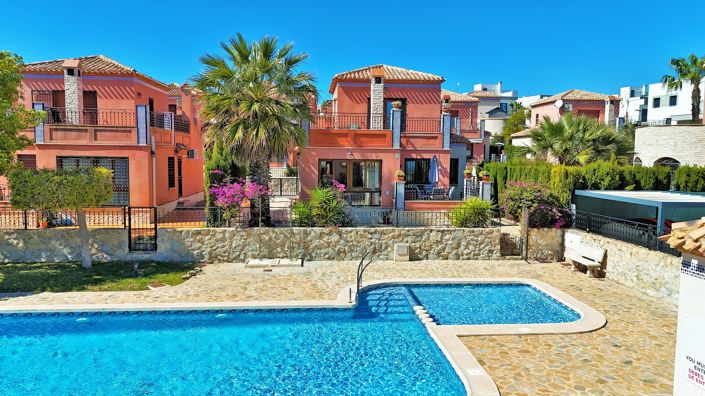 Image No.36-3 Bed Villa for sale