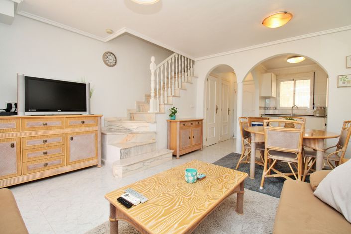 Image No.5-3 Bed Townhouse for sale