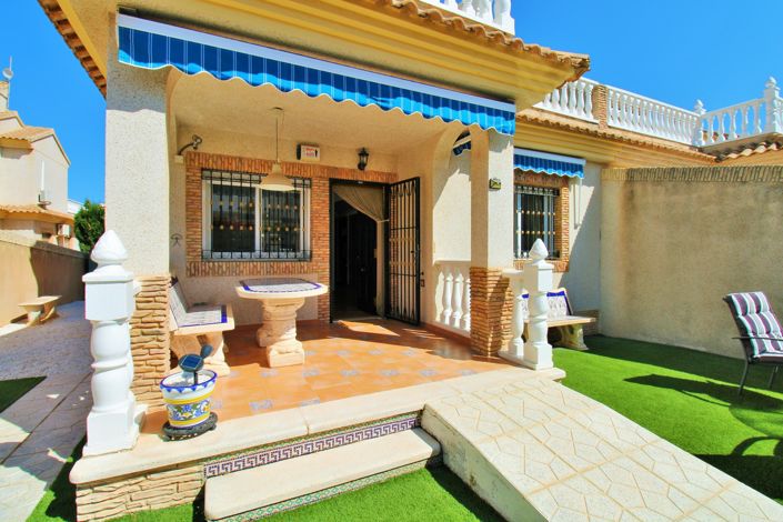 Image No.5-3 Bed Townhouse for sale