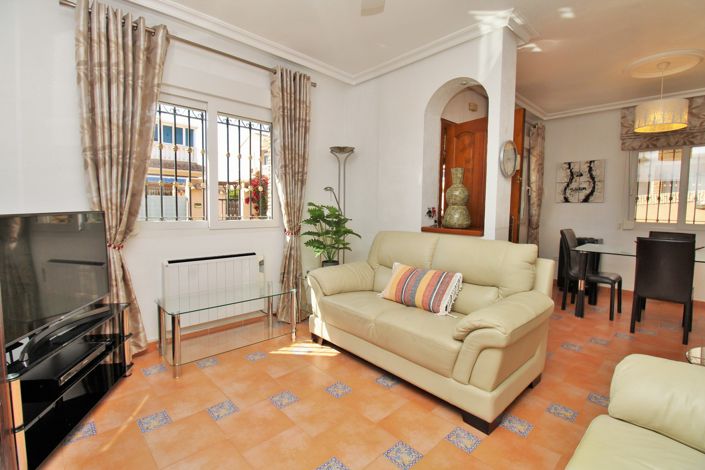 Image No.7-3 Bed Townhouse for sale