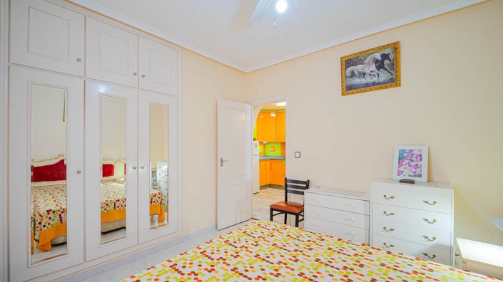 Image No.27-2 Bed Apartment for sale