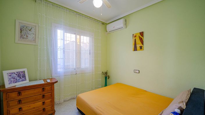 Image No.30-2 Bed Apartment for sale