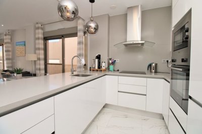 o1jkiqt86c1q7mb2r1al11c26v2p