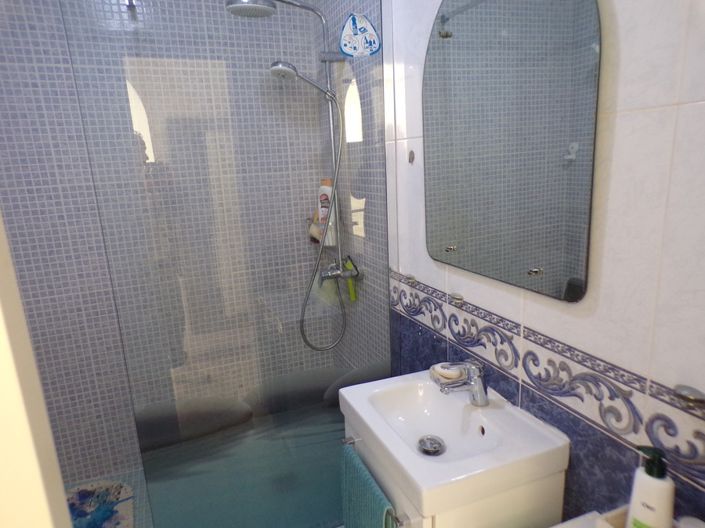 Image No.20-2 Bed Apartment for sale