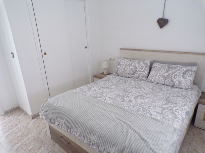 Image No.22-2 Bed Apartment for sale