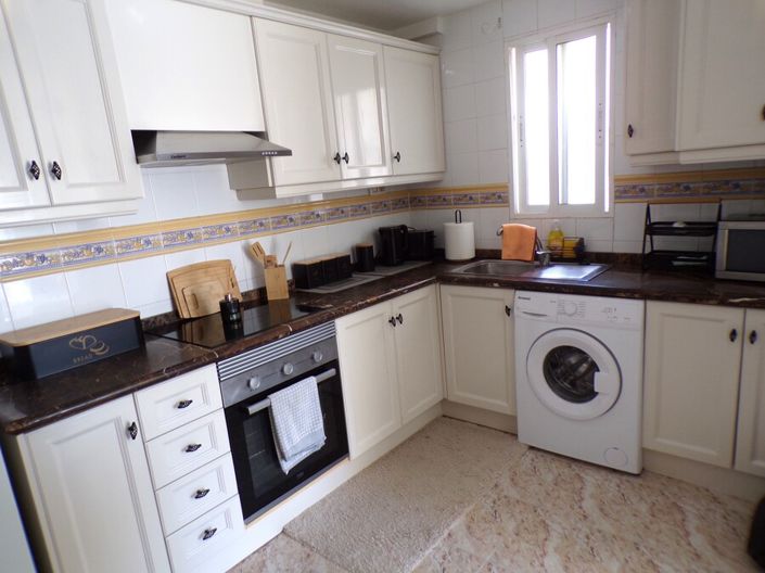 Image No.9-2 Bed Apartment for sale