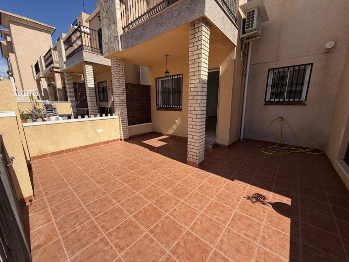 Image No.2-2 Bed Townhouse for sale