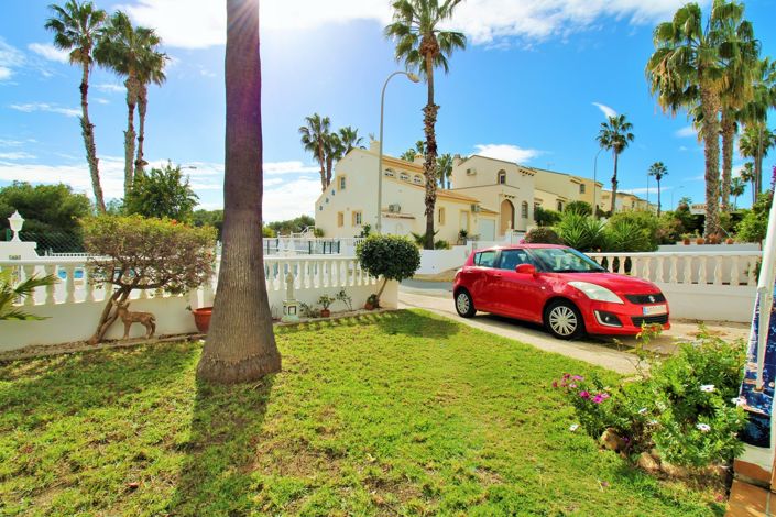 Image No.6-4 Bed Townhouse for sale