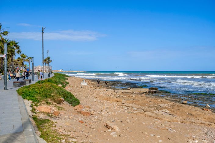 Image No.28-3 Bed Apartment for sale