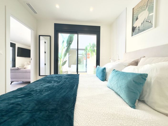 Image No.19-2 Bed Bungalow for sale