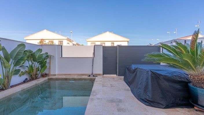 Image No.2-2 Bed Bungalow for sale