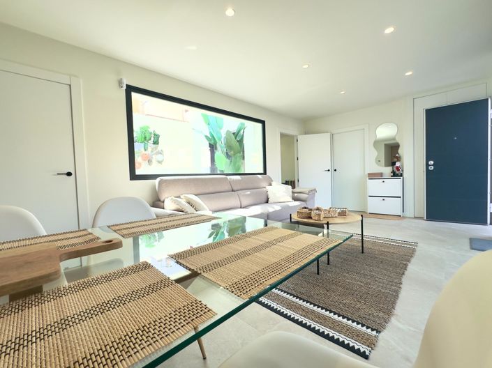 Image No.8-2 Bed Bungalow for sale