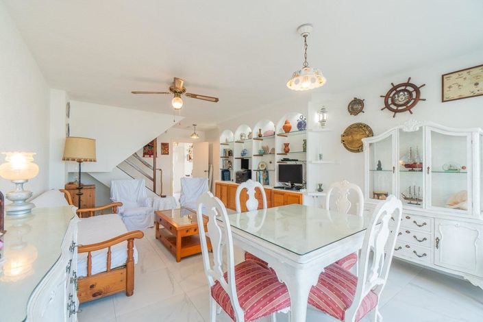 Image No.19-2 Bed Townhouse for sale