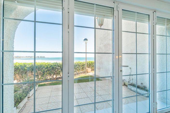 Image No.6-2 Bed Townhouse for sale