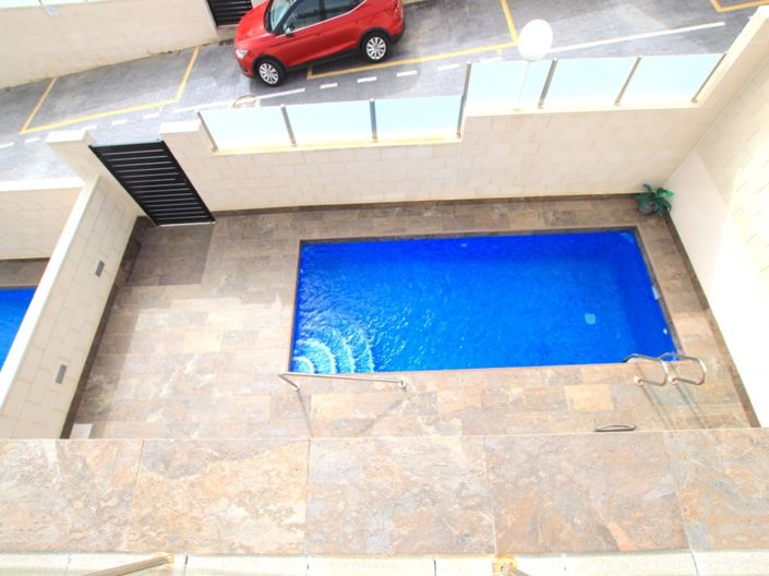 Image No.25-3 Bed Villa for sale