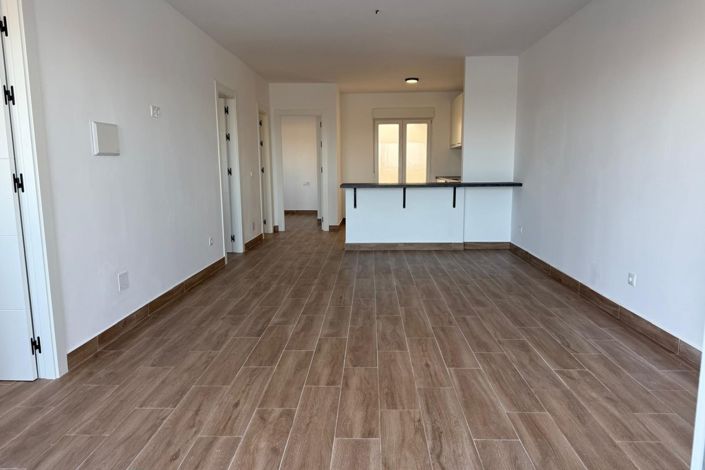 Image No.12-3 Bed Semi-Detached for sale