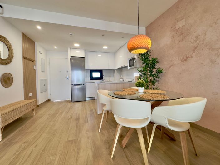 Image No.12-2 Bed Bungalow for sale