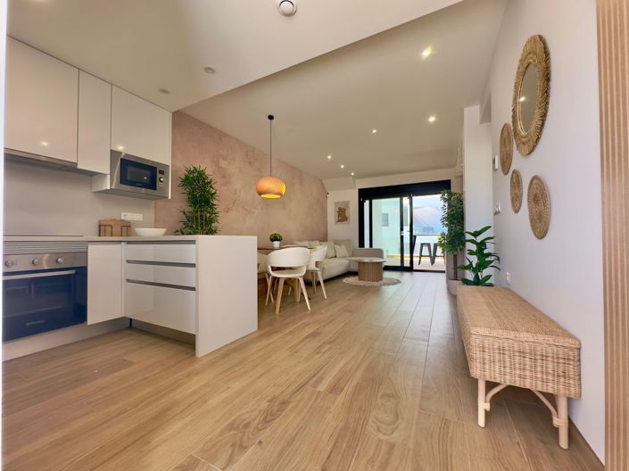 Image No.2-2 Bed Bungalow for sale