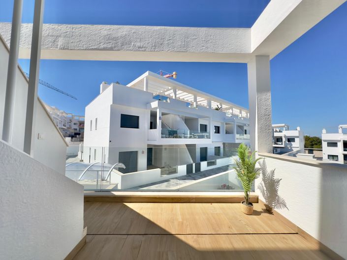 Image No.28-2 Bed Bungalow for sale