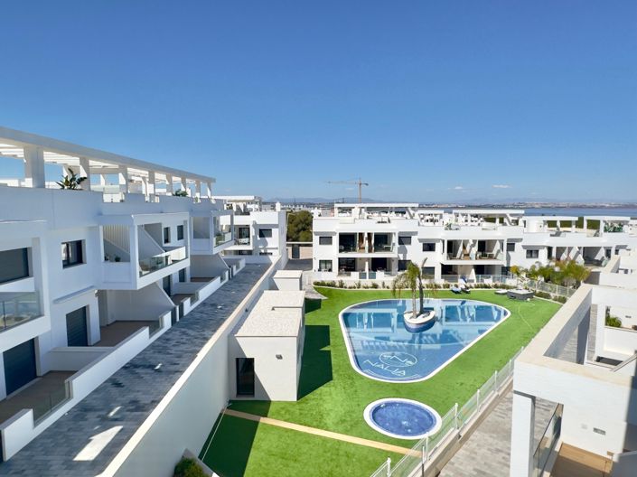 Image No.42-2 Bed Bungalow for sale