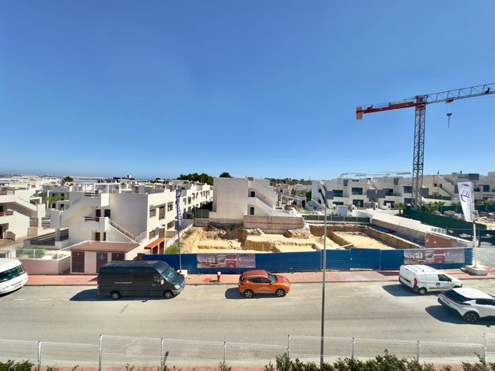 Image No.48-2 Bed Bungalow for sale