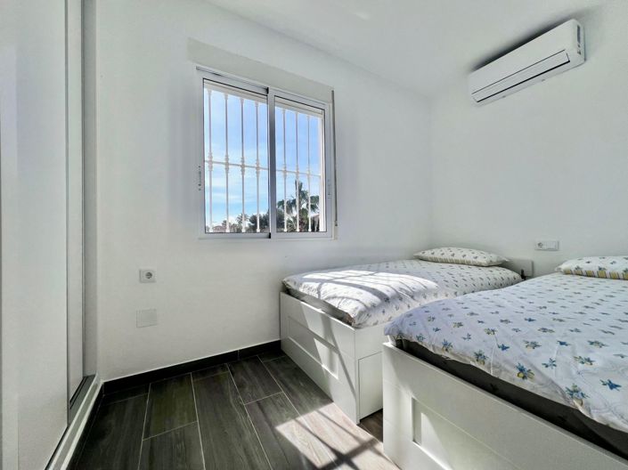 Image No.16-5 Bed Villa for sale