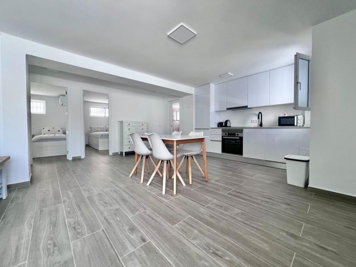 Image No.28-5 Bed Villa for sale