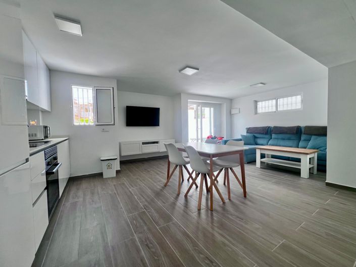 Image No.29-5 Bed Villa for sale