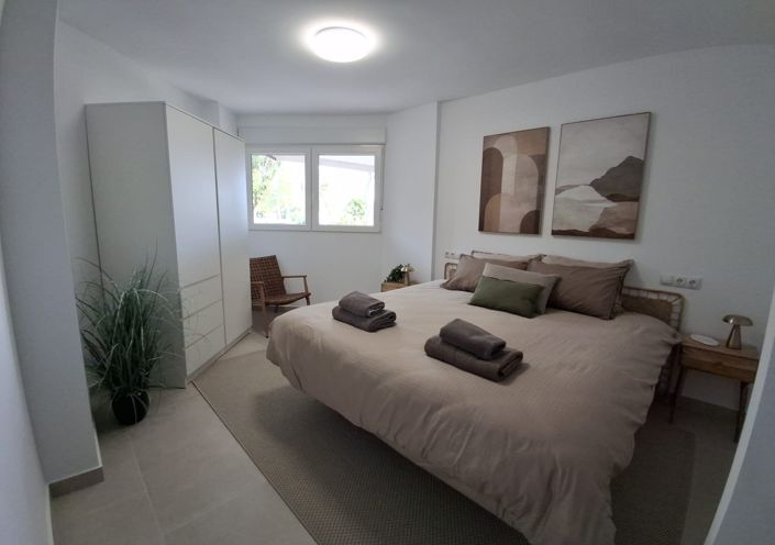 Image No.7-2 Bed Apartment for sale