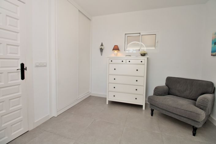 Image No.26-3 Bed Villa for sale