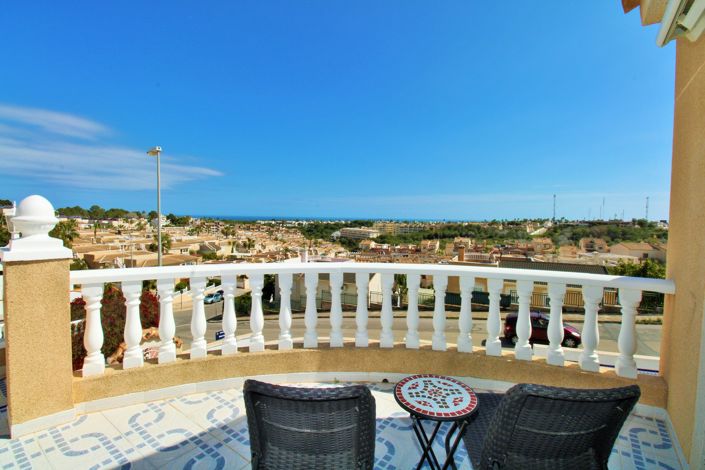 Image No.28-3 Bed Villa for sale