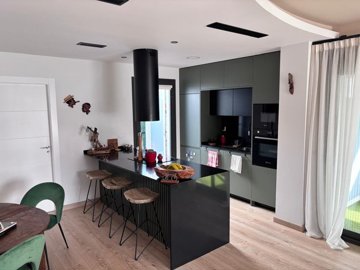 o1jlrsobcflm51bu914cg152612ae34