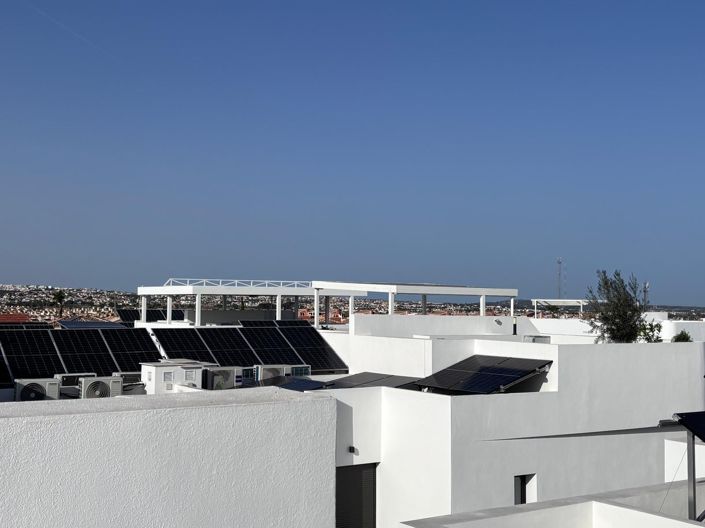 Image No.42-2 Bed Villa for sale