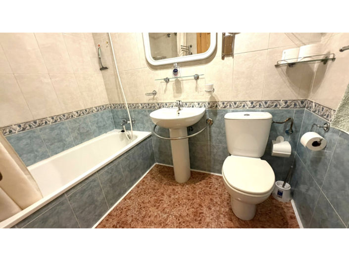 Image No.12-2 Bed Apartment for sale