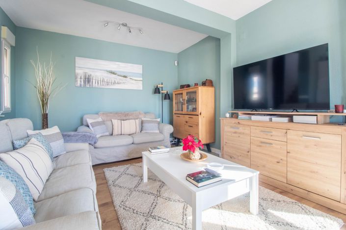 Image No.10-3 Bed Villa for sale