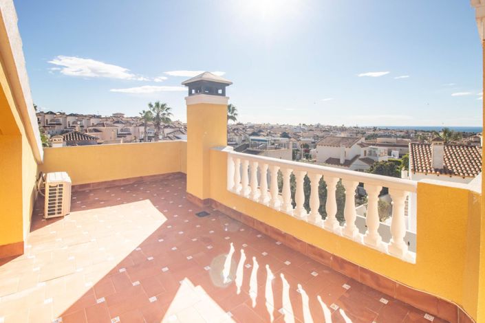 Image No.39-3 Bed Villa for sale