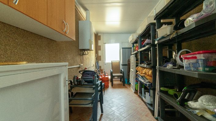 Image No.18-2 Bed Villa for sale