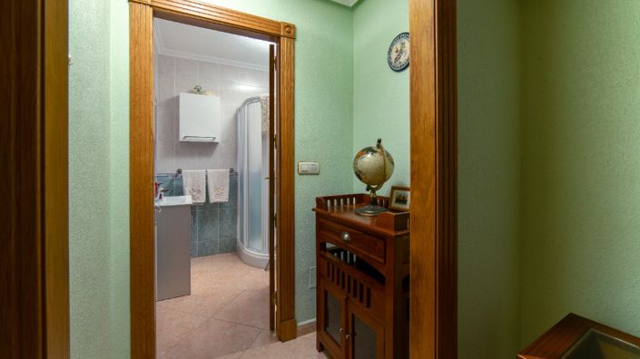 Image No.19-2 Bed Villa for sale