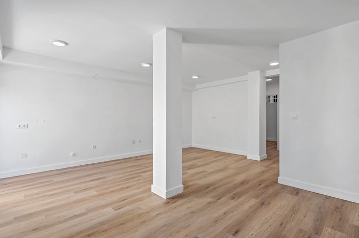 Image No.24-3 Bed Semi-Detached for sale