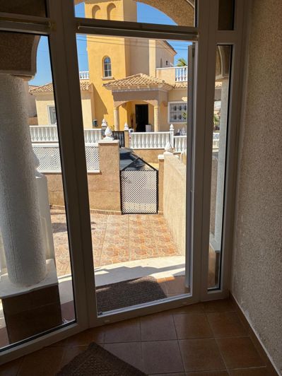 Image No.17-Jumelé de 3 chambres à vendre à Orihuela Costa